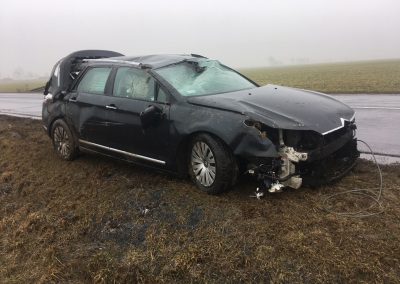 PaulaCar - Wypadek samochodowy na mokrej powierzchni